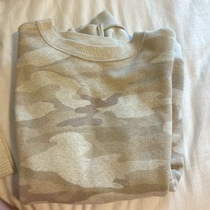 American eagle sweatshirt